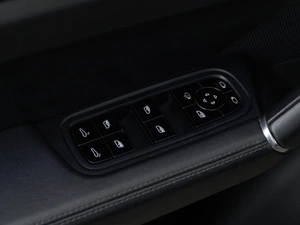 Внедорожник Porsche Cayenne S 2019 года, 8596900 рублей, Москва