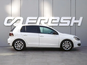 Хетчбэк Volkswagen Golf 2009 года, 930000 рублей, Краснодар