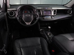 Внедорожник Toyota RAV4 2013 года, 1799000 рублей, Воронеж