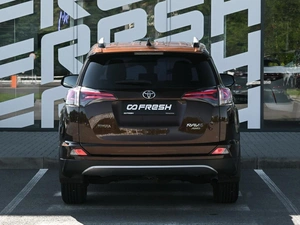 Внедорожник Toyota RAV4 2017 года, 2349000 рублей, Волгоград