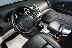 Хетчбэк Kia Ceed 2007 года, 799000 рублей, Тюмень