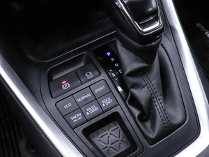 Внедорожник Toyota RAV4 2021 года, 3895000 рублей, Красноярск