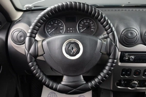 Хетчбэк Renault Sandero 2011 года, 529000 рублей, Оренбург