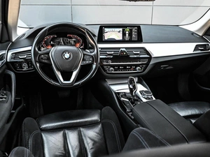 Седан BMW 5 серия 2019 года, 3294000 рублей, Кирилловка