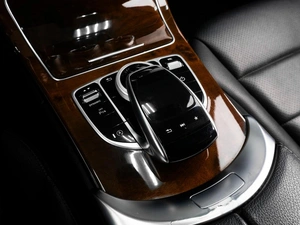 Седан Mercedes-benz C-класс 2017 года, 2499000 рублей, Тюмень