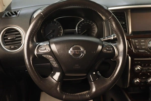 Внедорожник Nissan Pathfinder 2015 года, 2149000 рублей, Челябинск