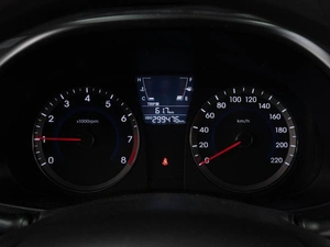 Седан Hyundai Solaris 2011 года, 719000 рублей, Тюмень