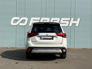 Внедорожник Mitsubishi Outlander 2021 года, 2749000 рублей, Ижевск