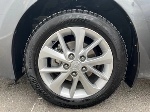 Седан Toyota Corolla 2013 года, 1349000 рублей, Абакан