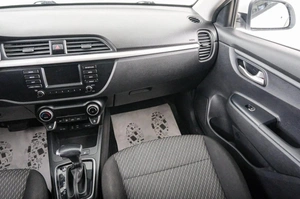 Седан Kia Rio 2020 года, 1499000 рублей, Красноярск