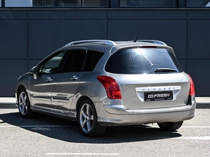 Хетчбэк Peugeot 308 2010 года, 584000 рублей, Кирилловка