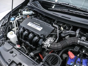 Хетчбэк Honda Jade 2015 года, 1349000 рублей, Красноярск