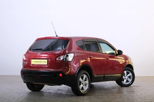 Внедорожник Nissan Qashqai 2011 года, 1049000 рублей, Омск