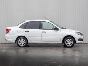 Седан ВАЗ (LADA) Granta 2019 года, 680000 рублей, Краснодар