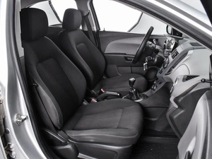 Седан Chevrolet Aveo 2012 года, 609000 рублей, Воронеж