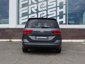Минивэн Volkswagen Touran 2017 года, 1450000 рублей, Владимир