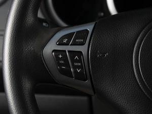 Внедорожник Suzuki Grand Vitara 2012 года, 1150000 рублей, Омск