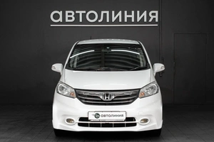 Минивэн Honda Freed 2012 года, 1029000 рублей, Красноярск