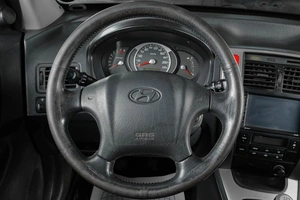 Внедорожник Hyundai Tucson 2008 года, 819000 рублей, Тюмень