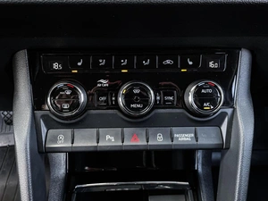 Внедорожник Skoda Karoq 2021 года, 2740000 рублей, Ставрополь