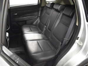 Внедорожник Mitsubishi Outlander 2015 года, 1724900 рублей, Казань