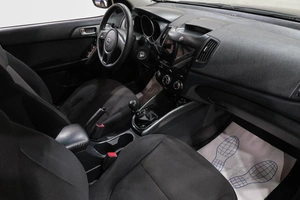 Седан Kia Cerato 2011 года, 679000 рублей, Новокузнецк
