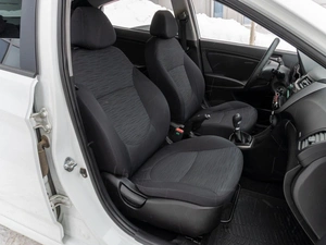 Седан Hyundai Solaris 2014 года, 749000 рублей, Саратов