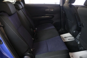 Минивэн Toyota Wish 2012 года, 1599000 рублей, Омск