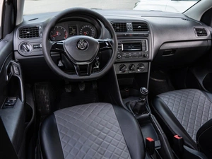 Седан Volkswagen Polo 2015 года, 899000 рублей, Волгоград
