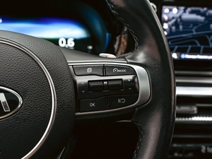 Седан Kia K5 2021 года, 2850000 рублей, Краснодар