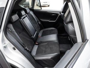 Внедорожник Toyota RAV4 2021 года, 3300000 рублей, Краснодар