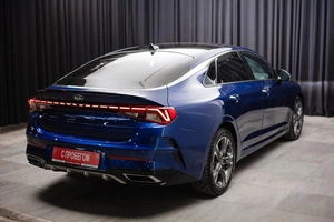 Седан Kia K5 2020 года, 2390000 рублей, Красноярск
