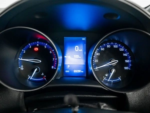 Внедорожник Toyota C-HR 2016 года, 1920000 рублей, Красноярск