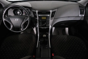 Седан Hyundai Sonata 2012 года, 789000 рублей, Омск