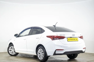 Седан Hyundai Solaris 2018 года, 1319000 рублей, Оренбург