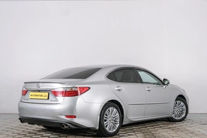 Седан Lexus ES 2014 года, 2269000 рублей, Красноярск