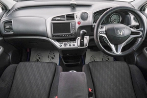Минивэн Honda Stream 2010 года, 1099000 рублей, Красноярск