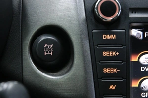 Внедорожник Toyota RAV4 2011 года, 1533000 рублей, Солонцы