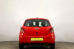Хетчбэк Toyota Yaris 2008 года, 539000 рублей, Пермь