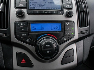 Хетчбэк Hyundai i30 2011 года, 960000 рублей, Краснодар