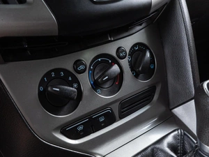 Седан Ford Focus 2013 года, 709000 рублей, Волгоград