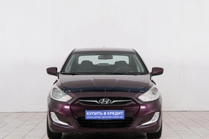 Седан Hyundai Solaris 2012 года, 949000 рублей, Красноярск