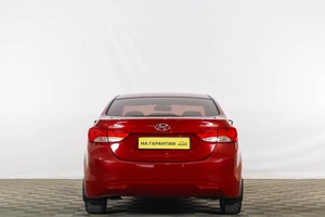 Седан Hyundai Elantra 2012 года, 1379000 рублей, Тюмень
