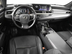 Седан Lexus ES 2018 года, 3463100 рублей, Казань