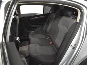 Седан Volkswagen Passat 2011 года, 889100 рублей, Казань