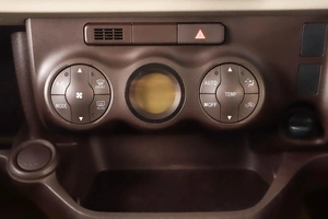 Хетчбэк Toyota Passo 2011 года, 739000 рублей, Пермь