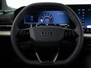 Внедорожник Audi Q5 2025 года, 7770050 рублей, Москва