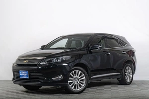 Внедорожник Toyota Harrier 2017 года, 2419000 рублей, Томск