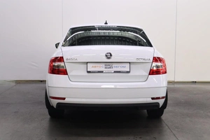 Хэтчбек Skoda Octavia 2020 года, 2000000 рублей, Брянск