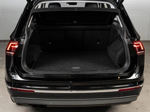 Внедорожник Volkswagen Tiguan 2017 года, 2688000 рублей, Ставрополь